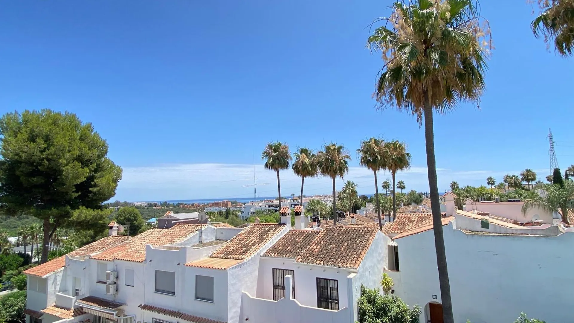 Holiday home Townhouse W/Sea View & Garden Villa Estepona