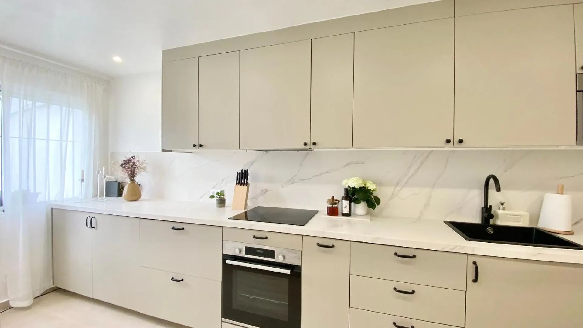 Holiday home Townhouse W/Sea View & Garden Villa Estepona